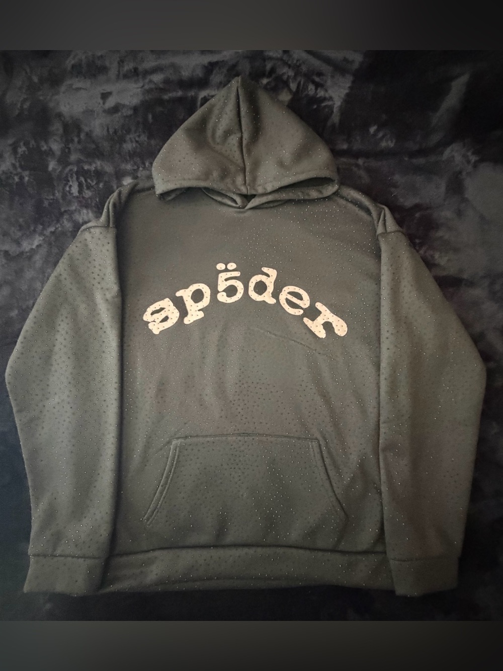 Size xl VVS HOODIE